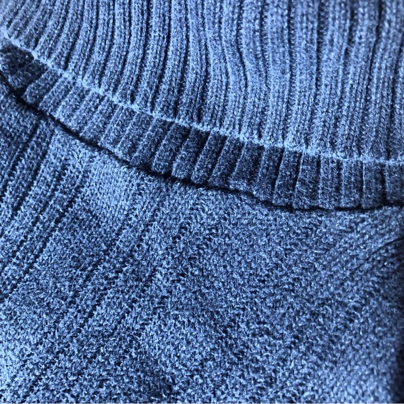 Dynamite turtleneck dark blue, marine blue slim cut stretch vintage size S small - Picture 3 of 9
